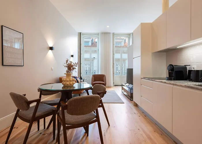 Ando Living - Flores House