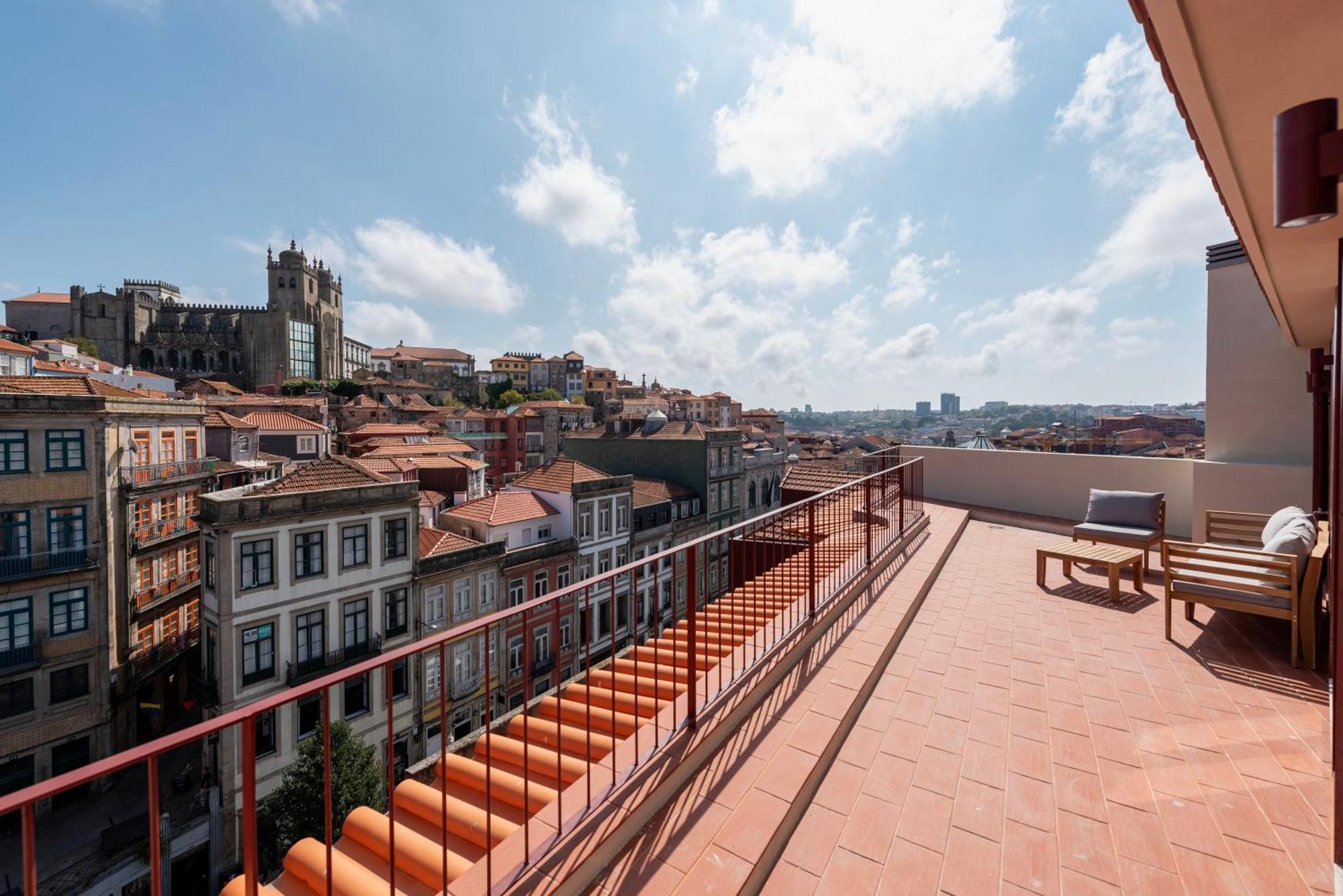 Ando Living - Flores House Porto