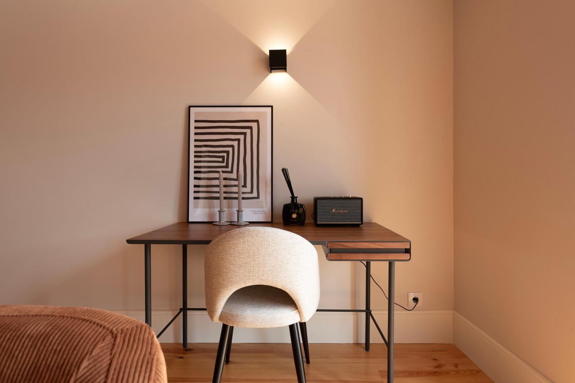 Ando Living - Flores House Appartement Porto