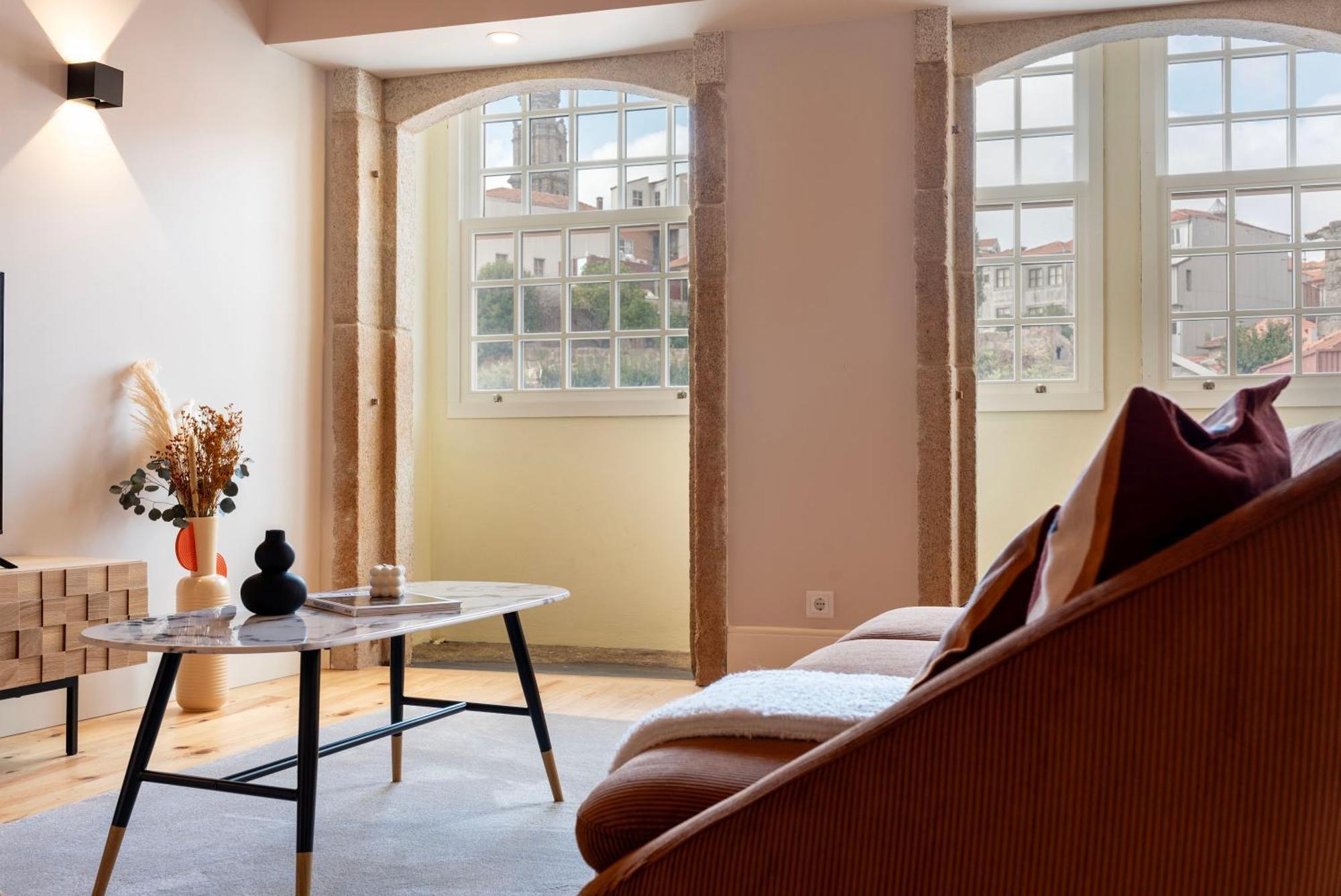 Ando Living - Flores House Appartement Porto