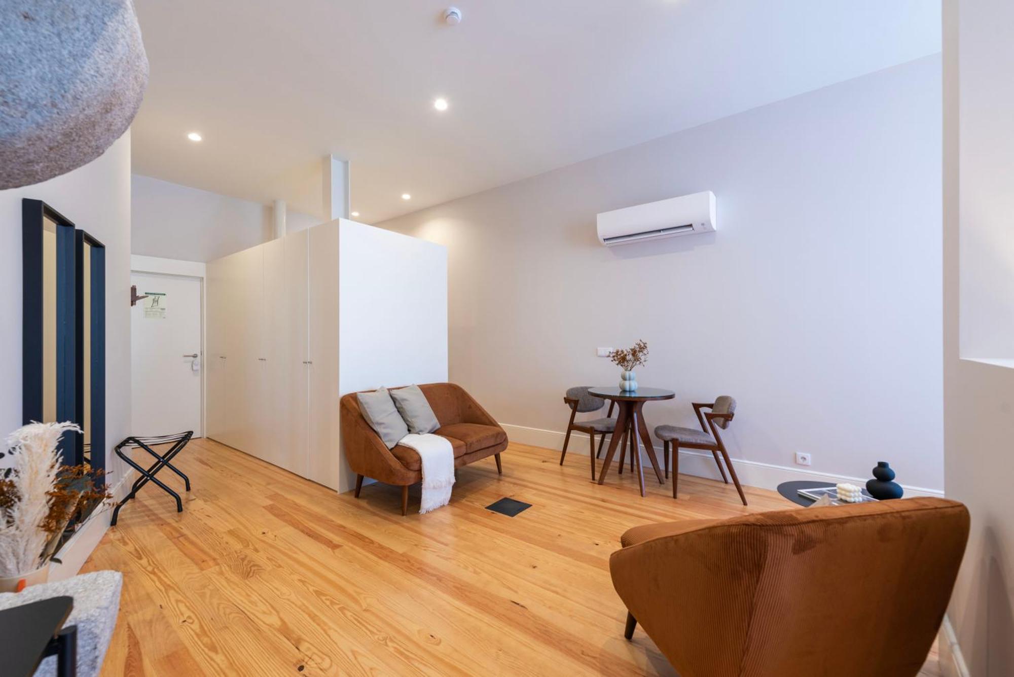 Ando Living - Flores House Appartement
