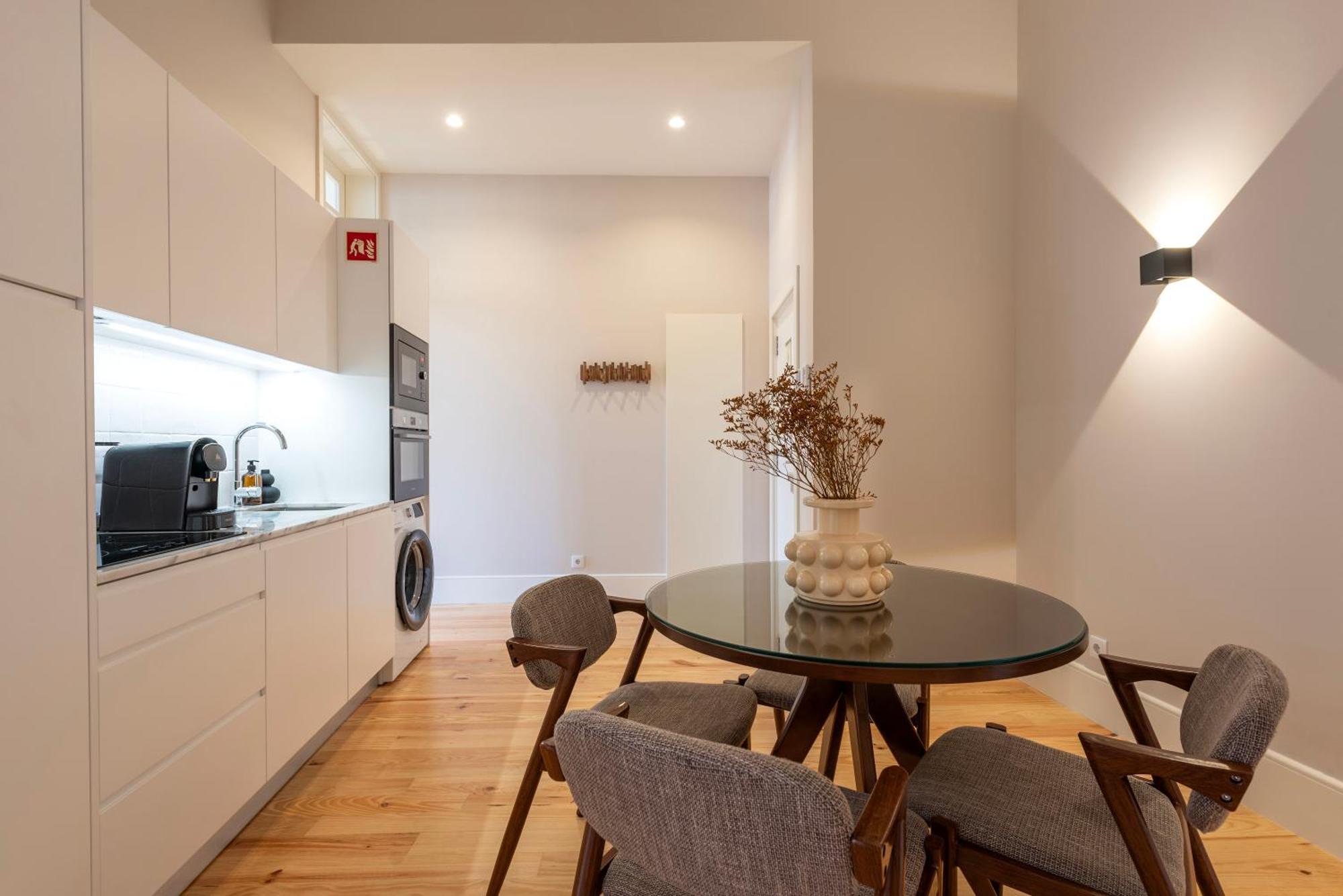 Appartement Ando Living - Flores House *