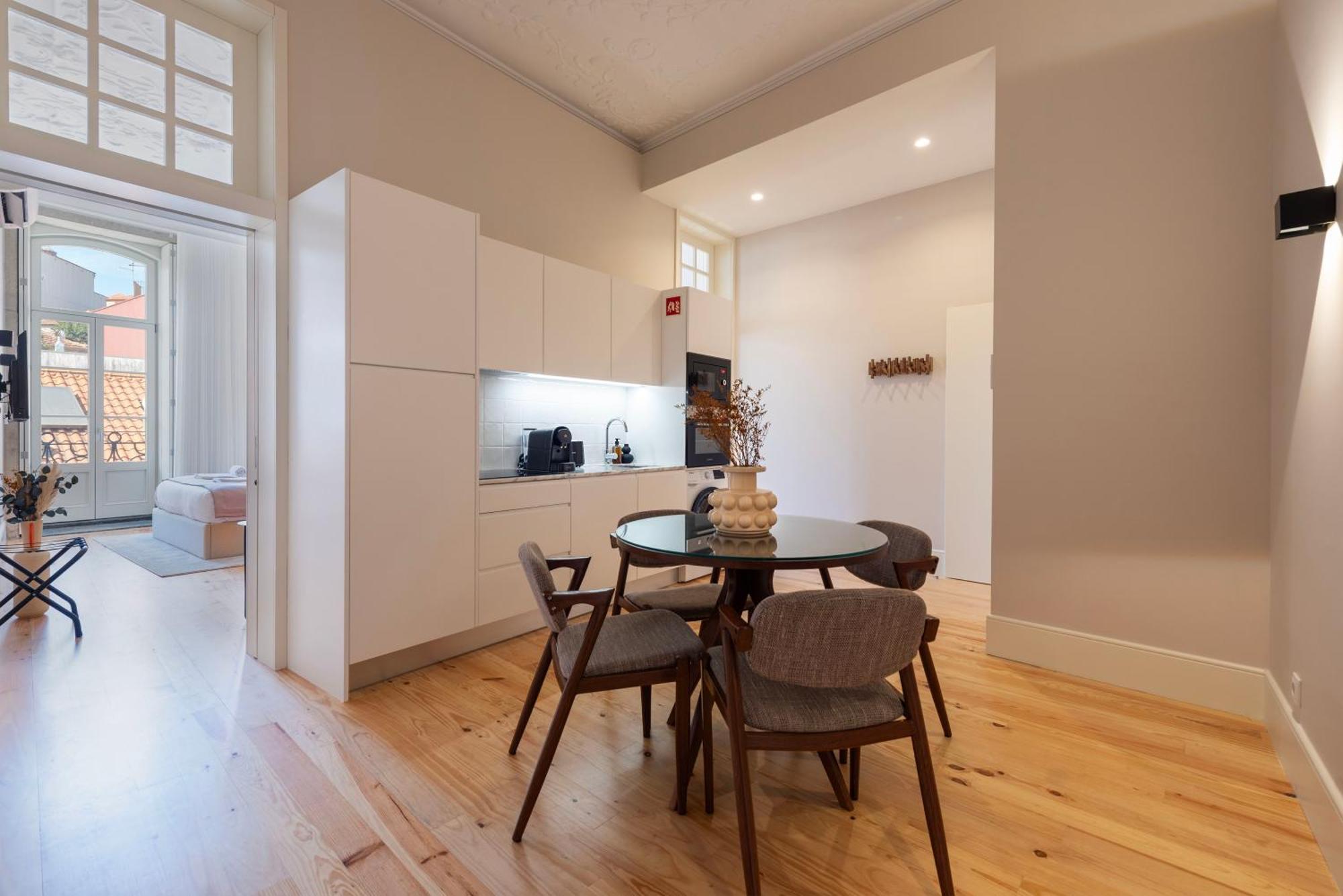 Ando Living - Flores House Appartement Porto